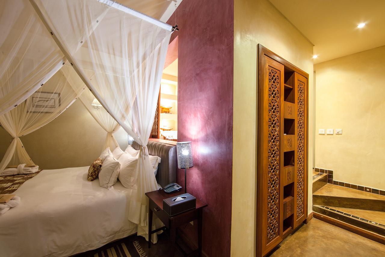 The Royal Senchi Hotel And Resort Akosombo Bagian luar foto