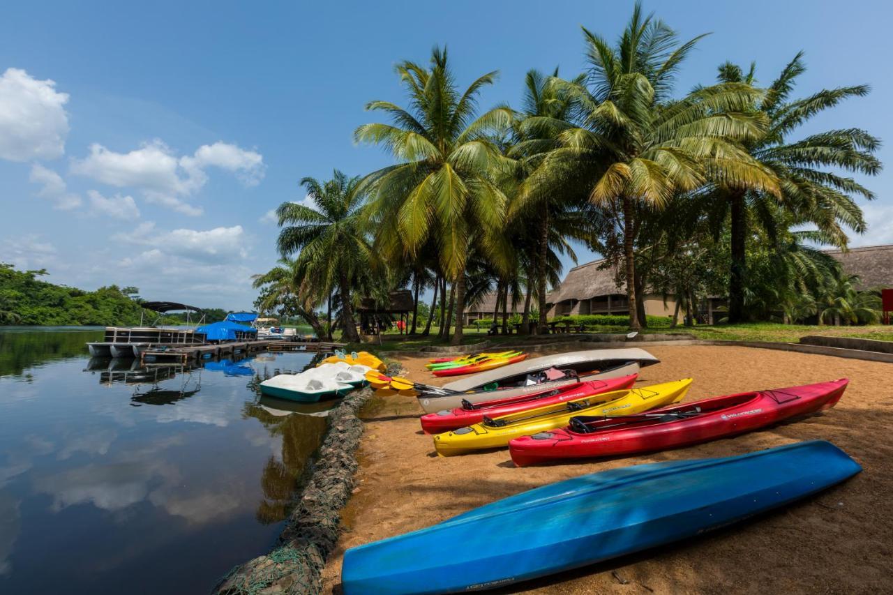 The Royal Senchi Hotel And Resort Akosombo Bagian luar foto